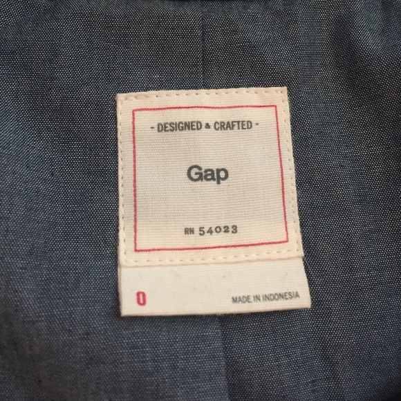 Striped Gap Jacket - Picture 3 of 3